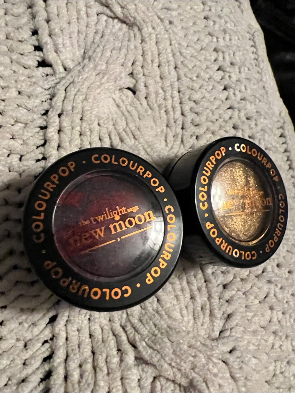 ColourPop Twilight Saga New Moon Eyeshadow Duo — Gold & Deep Burgundy